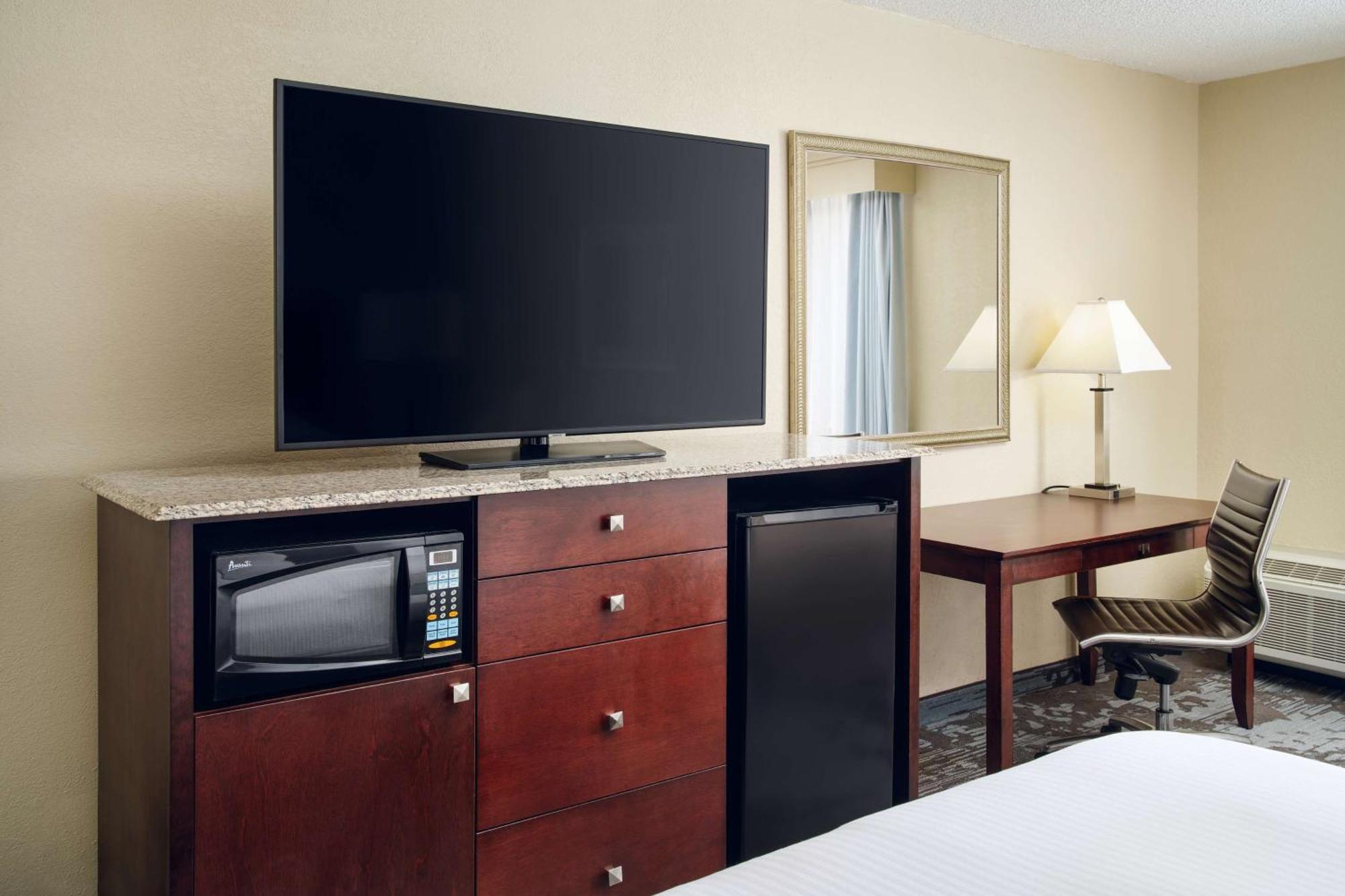 Doubletree By Hilton Rocky Mount Hotel Ngoại thất bức ảnh