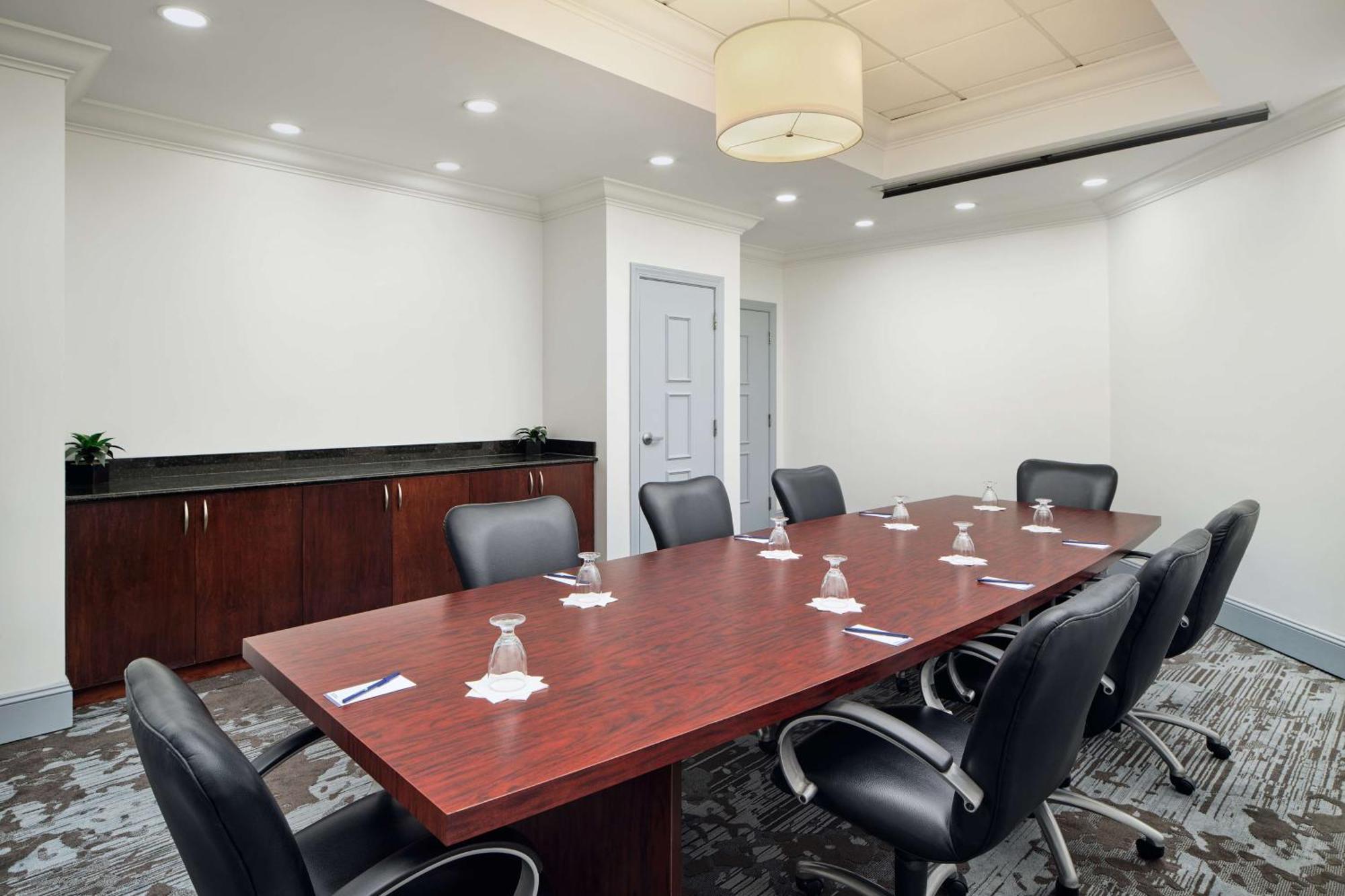 Doubletree By Hilton Rocky Mount Hotel Ngoại thất bức ảnh